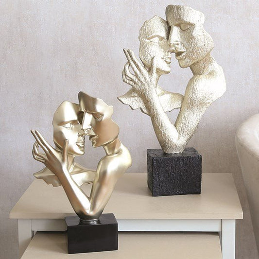 Gold Couple Structure