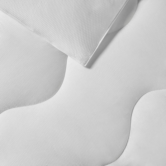 The Fine Bedding Company Breathe® Duvet 13.5tog