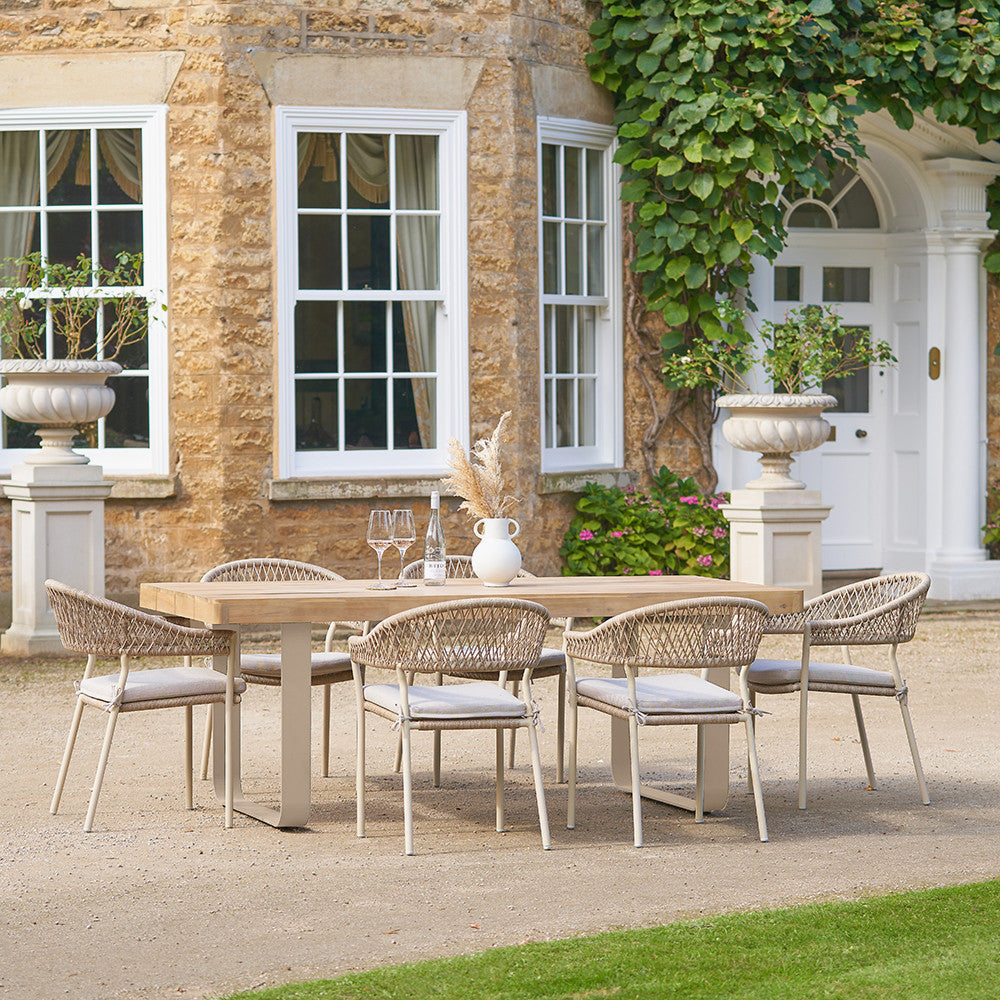 Osaka Latte Outdoor Dining Set