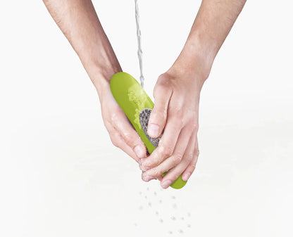 Joseph & Joseph Rocker™ Green Garlic Crusher