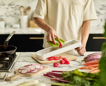 Joseph & Joseph Multi-Grip Mandoline™ Plus White