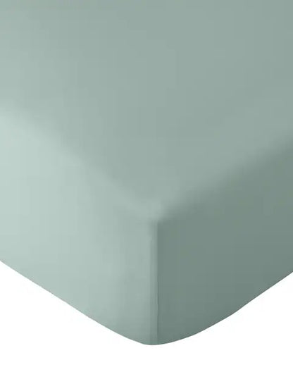 Catherine Lansfield So Soft Non-Iron Fitted Sheet in Green