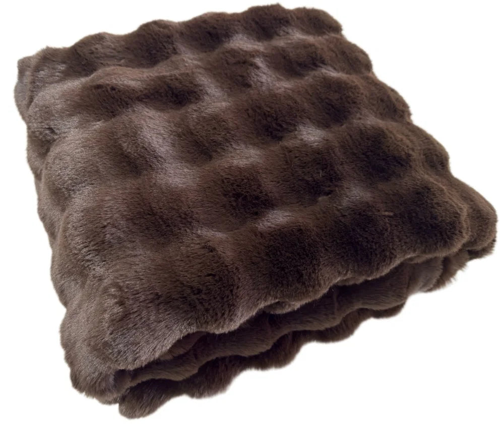 Malini Raffles Choc Throw