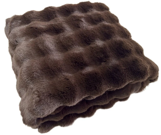 Malini Raffles Choc Throw