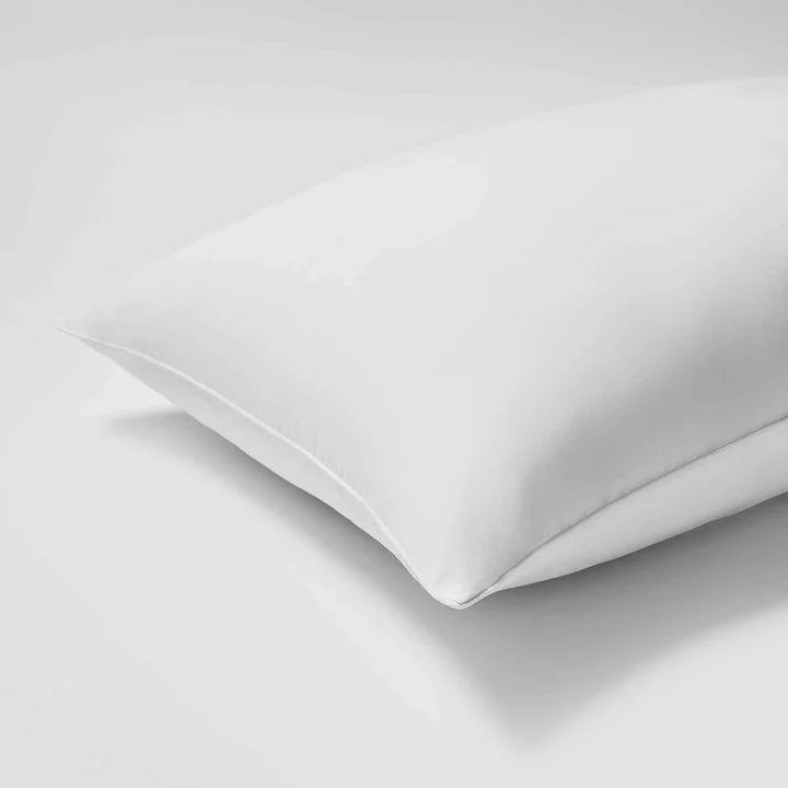 The Fine Bedding Company Spundown® Medium Support Cotton Pillow